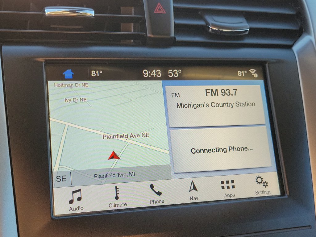 Used 2019 Ford Fusion SEL FWD image 24