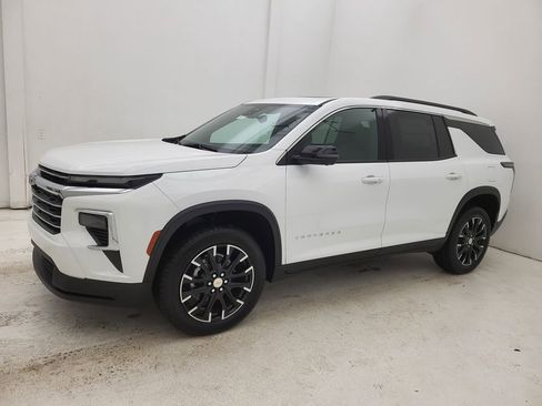 New 2026 Chevrolet Traverse LT w/ Sun and Wheel Package image 22