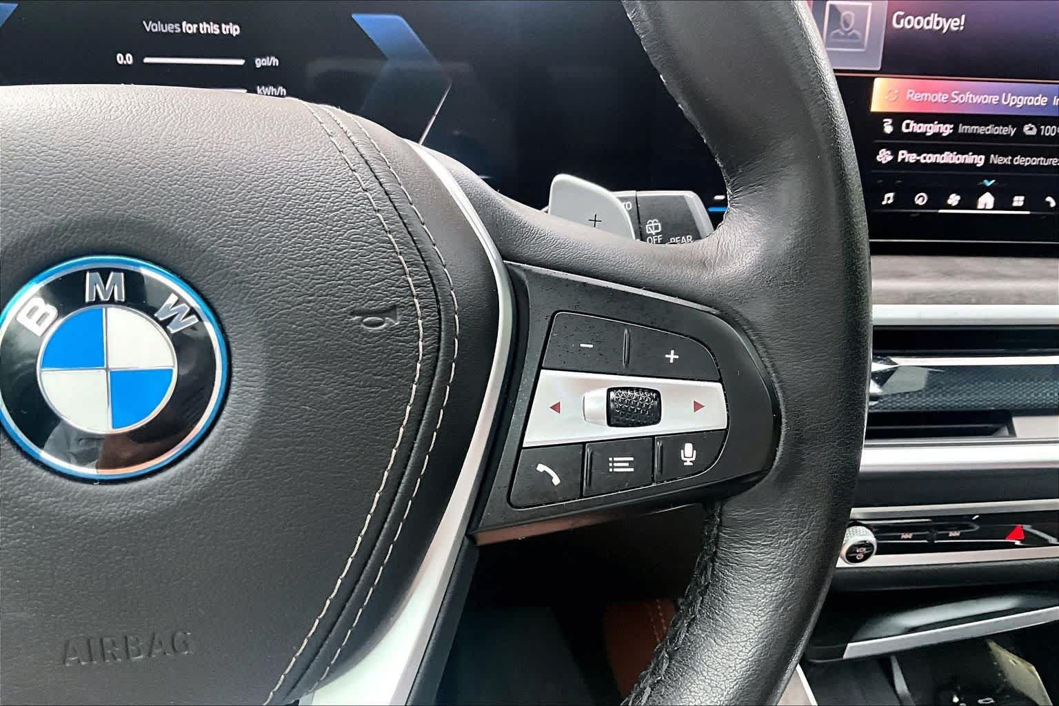 Used 2025 BMW X5 xDrive50e w/ Executive Package AWD/4WD image 25