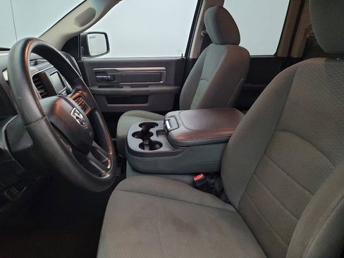 Used 2016 RAM 1500 Classic SLT image 17