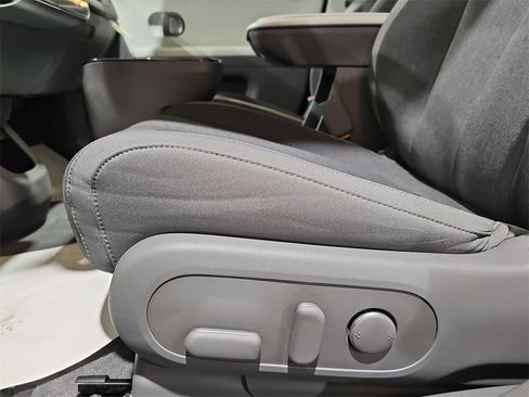 New 2026 Hyundai Ioniq 5 SE image 28