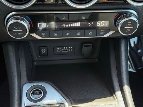 Certified 2024 Nissan Sentra SR FWD image 28