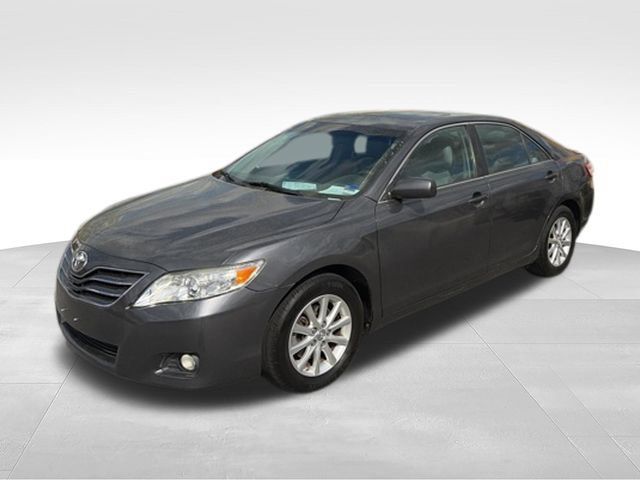 Used 2011 Toyota Camry XLE w/ XLE Extra-Value Pkg #2 FWD image 33