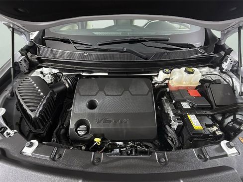 Certified 2023 Chevrolet Traverse LS w/ Safety Package image 36