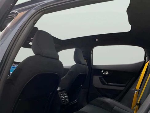 Used 2023 Polestar Polestar 2 w/ Pilot Pack AWD/4WD image 31