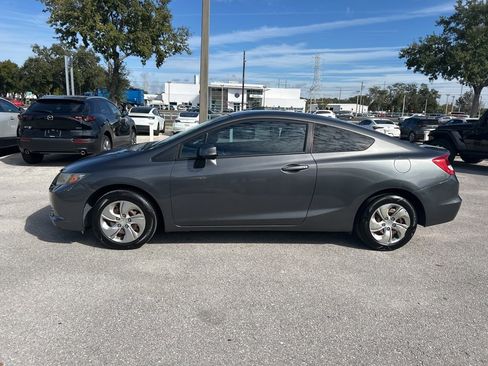 Used 2013 Honda Civic LX image 9