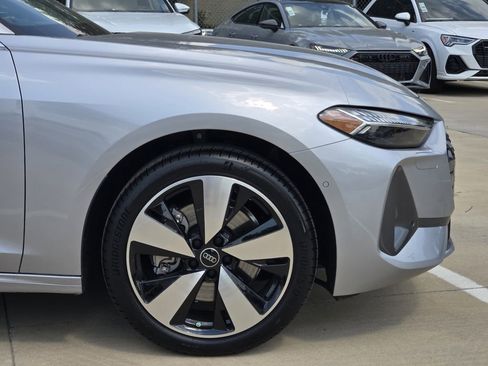 New 2025 Audi A5 2.0T Prestige image 11