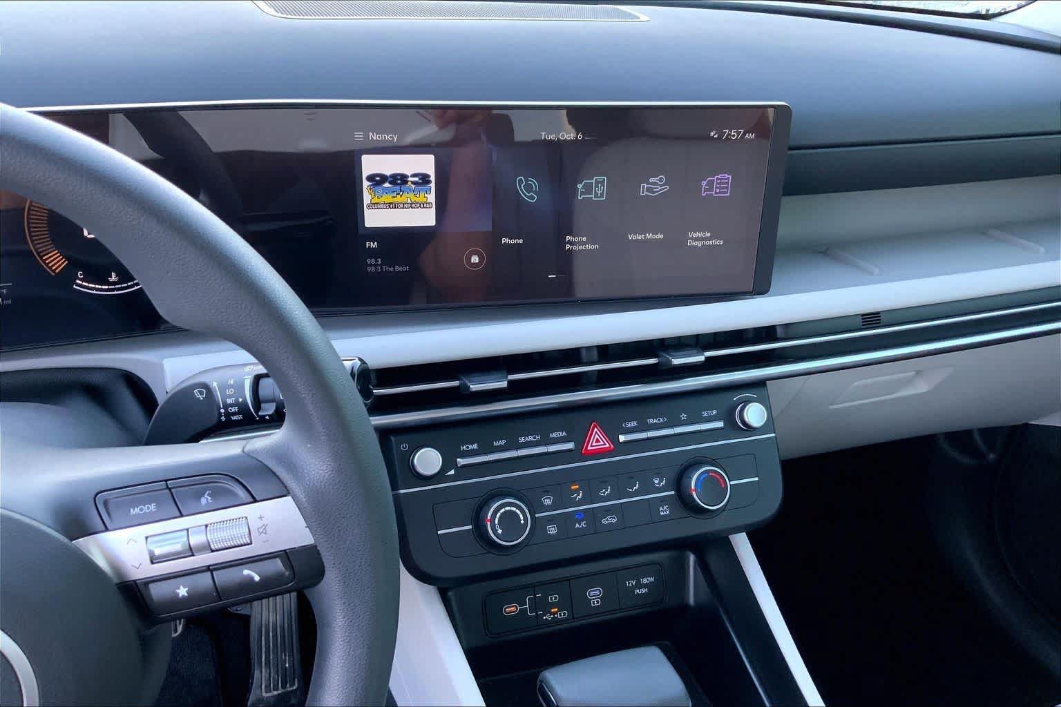 Used 2025 Hyundai Tucson SE FWD image 6