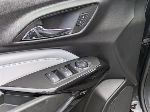 Used 2024 Chevrolet Trax LT image 13