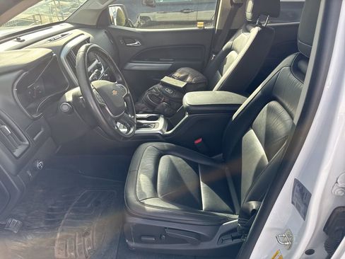 Used 2021 Chevrolet Colorado LT w/ Safety Package image 9