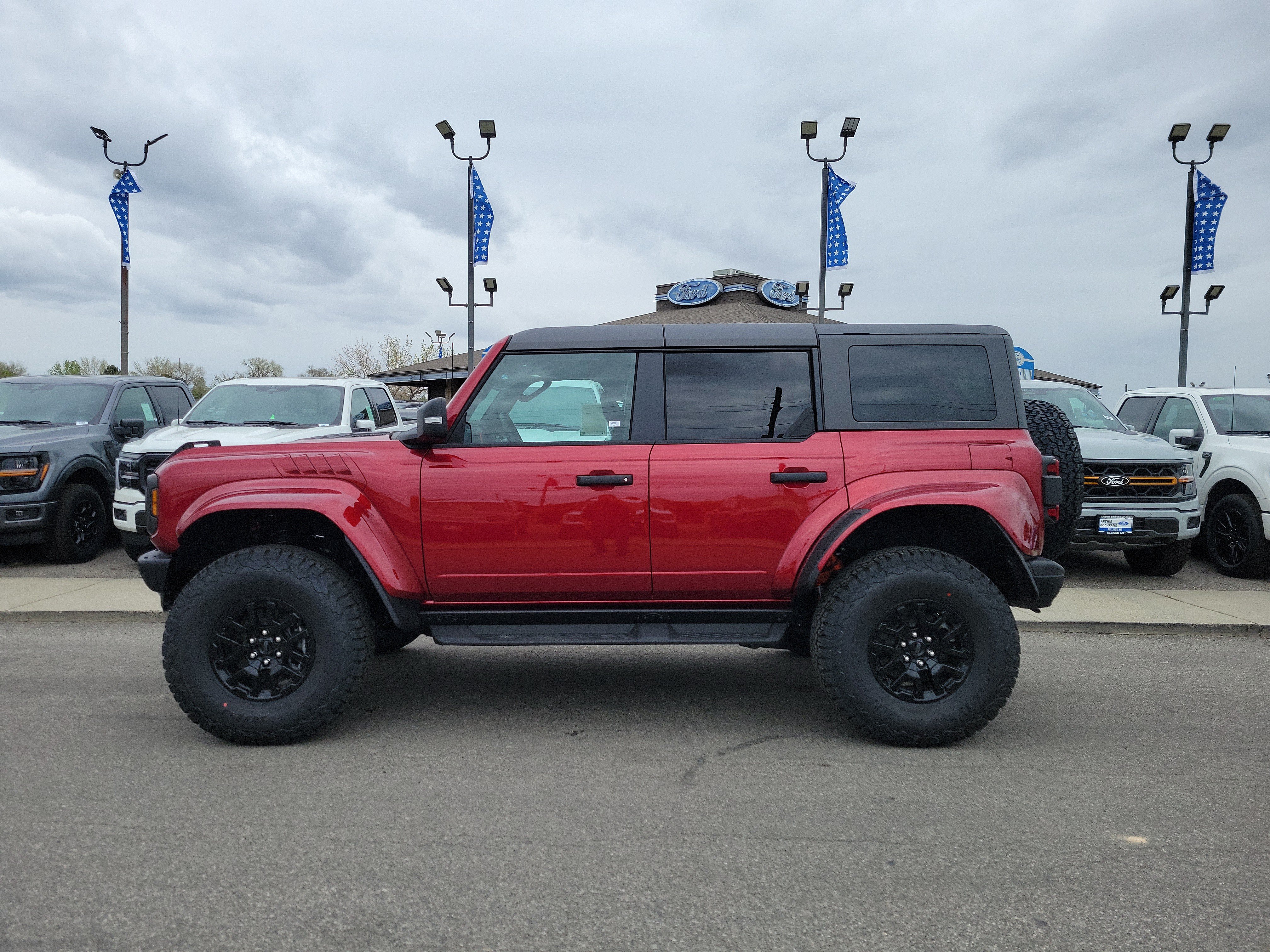 New 2026 Ford Bronco Raptor w/ Interior Carbon Fiber Pack AWD/4WD image 2