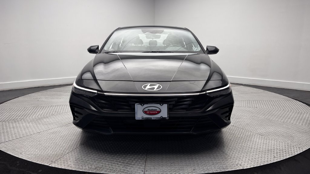 Used 2024 Hyundai Elantra SEL w/ Convenience Package FWD image 40