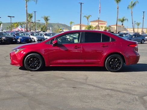 Used 2022 Toyota Corolla LE w/ Carpet Mat Package (TMS) image 8