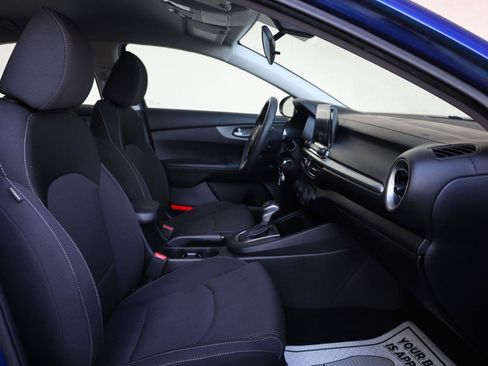 Used 2020 Kia Forte LXS FWD image 26