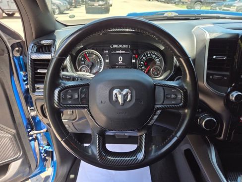 Used 2021 RAM 1500 Big Horn RWD image 31