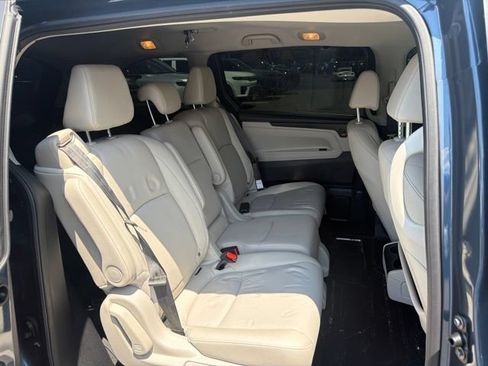 Used 2026 Honda Odyssey EX-L image 13