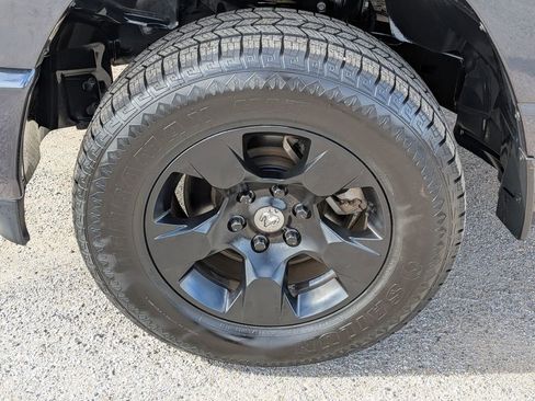 Used 2019 RAM 1500 Big Horn image 11