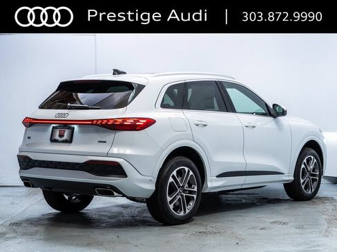 Used 2025 Audi Q5 Premium w/ Convenience Package AWD/4WD image 7