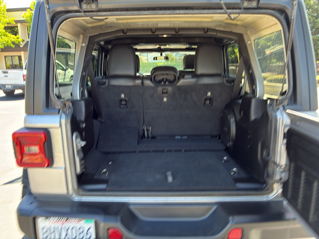 Used 2019 Jeep Wrangler Unlimited Rubicon AWD/4WD image 49