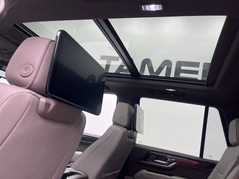 New 2026 GMC Yukon Elevation w/ Elevation Premium Package image 13