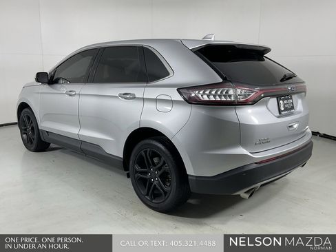 Used 2018 Ford Edge Titanium image 6