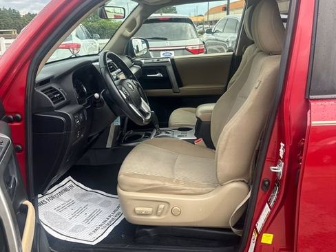 Used 2016 Toyota 4Runner SR5 RWD image 10