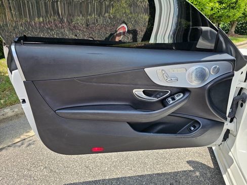 Used 2018 Mercedes-Benz C 300 4MATIC Coupe image 10