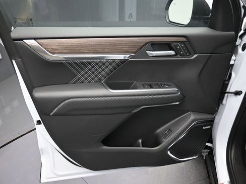 New 2026 GMC Acadia Denali w/ Super Cruise Package image 28