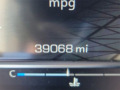 Used 2024 GMC Sierra 1500 Elevation image 25