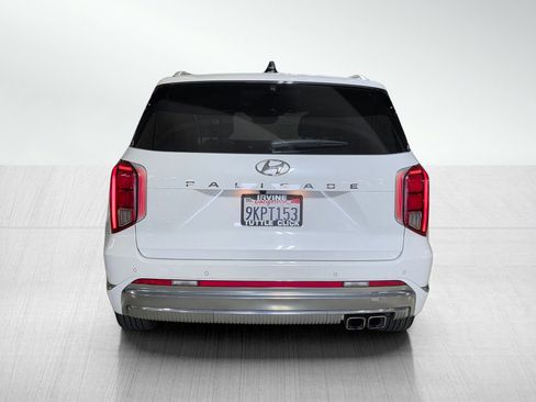 Used 2024 Hyundai Palisade Calligraphy image 6