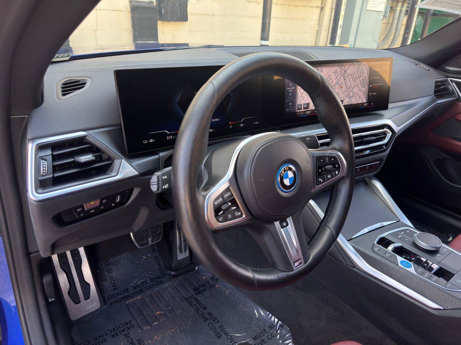 Used 2023 BMW i4 eDrive40 w/ M Sport Package RWD image 14