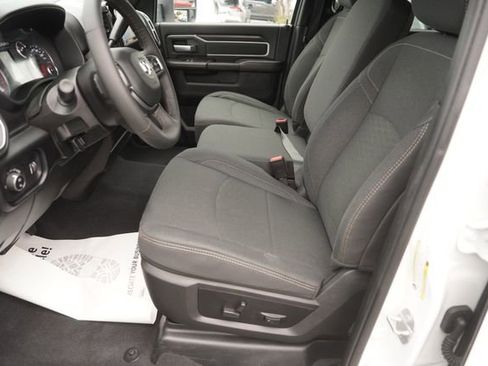 Used 2025 RAM 2500 Big Horn AWD/4WD image 9