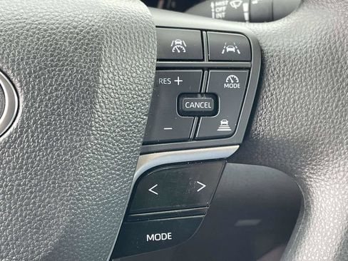 Used 2025 Toyota Camry LE FWD image 22