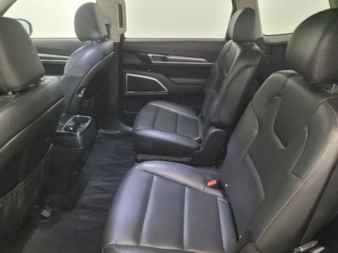 Used 2020 Kia Telluride S image 18