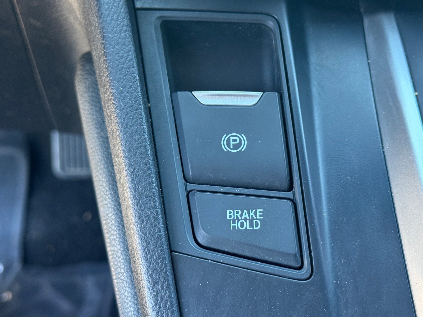 Used 2021 Honda CR-V Touring image 35