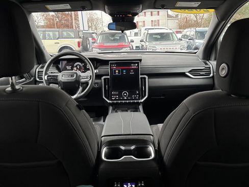 Used 2025 GMC Acadia Elevation image 20