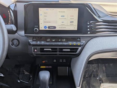 Certified 2025 Toyota Camry LE w/ Convenience Package FWD image 14