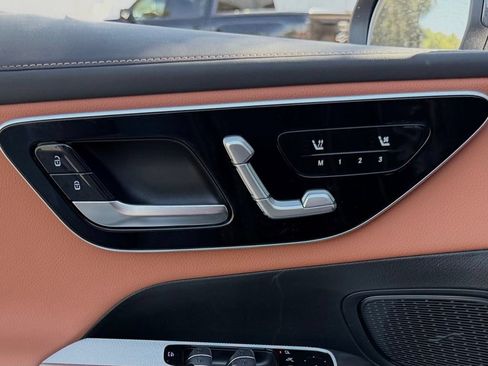 New 2026 Mercedes-Benz GLC 300 image 17