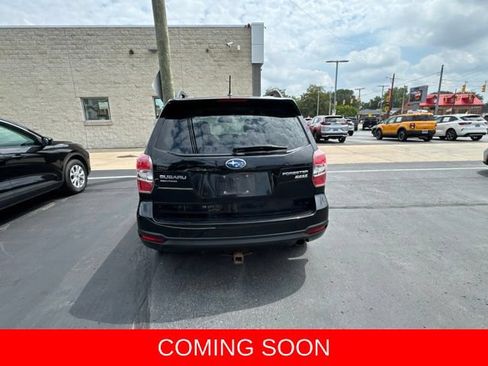 Used 2015 Subaru Forester 2.5i Limited AWD/4WD image 4