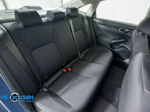 Used 2025 Honda Civic LX image 39