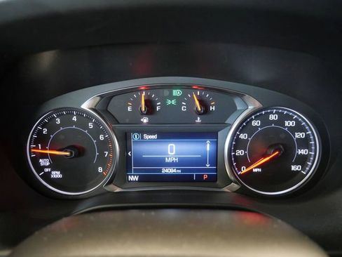 Used 2023 GMC Acadia SLE w/ Driver Convenience Package AWD/4WD image 18