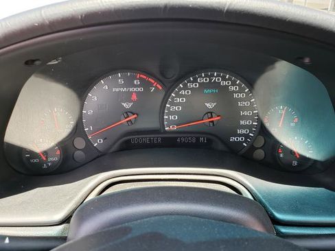 Used 2002 Chevrolet Corvette Convertible w/ Preferred Equipment Group2 RWD image 25