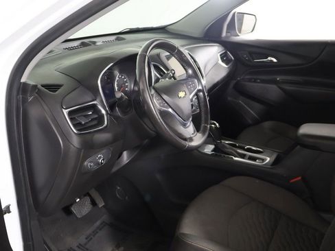Used 2019 Chevrolet Equinox LT w/ Driver Convenience Package FWD image 21