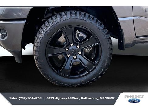 Used 2021 RAM 1500 Big Horn AWD/4WD image 7