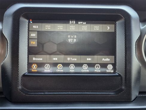 Used 2023 Jeep Wrangler Unlimited Sport image 14