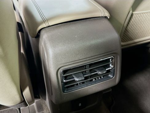 Used 2020 Lincoln Corsair Reserve w/ Appearance Package FWD image 26