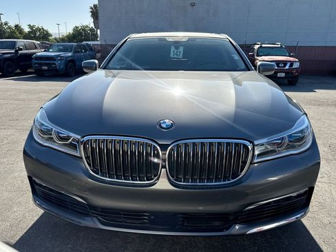 Used 2016 BMW 750i xDrive AWD/4WD image 3