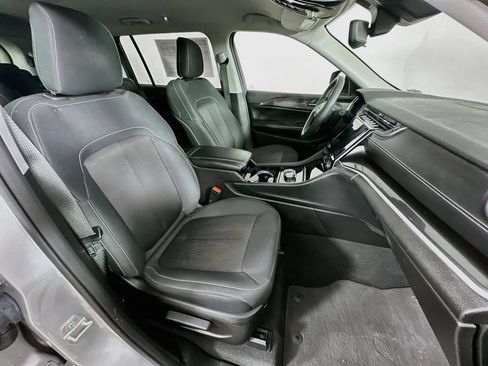 Used 2023 Jeep Grand Cherokee L Laredo AWD/4WD image 35