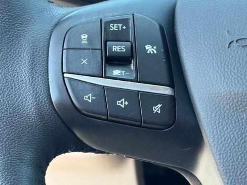 Used 2020 Ford Escape SEL FWD image 20