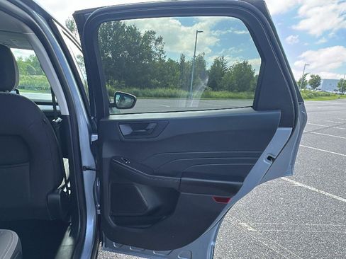 Used 2022 Ford Escape SE w/ Convenience Package image 19